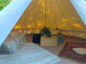 Tente tipi aux Gorges de l'Aveyron